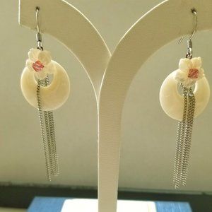 Sterling Silver Wire Earrings with MOP